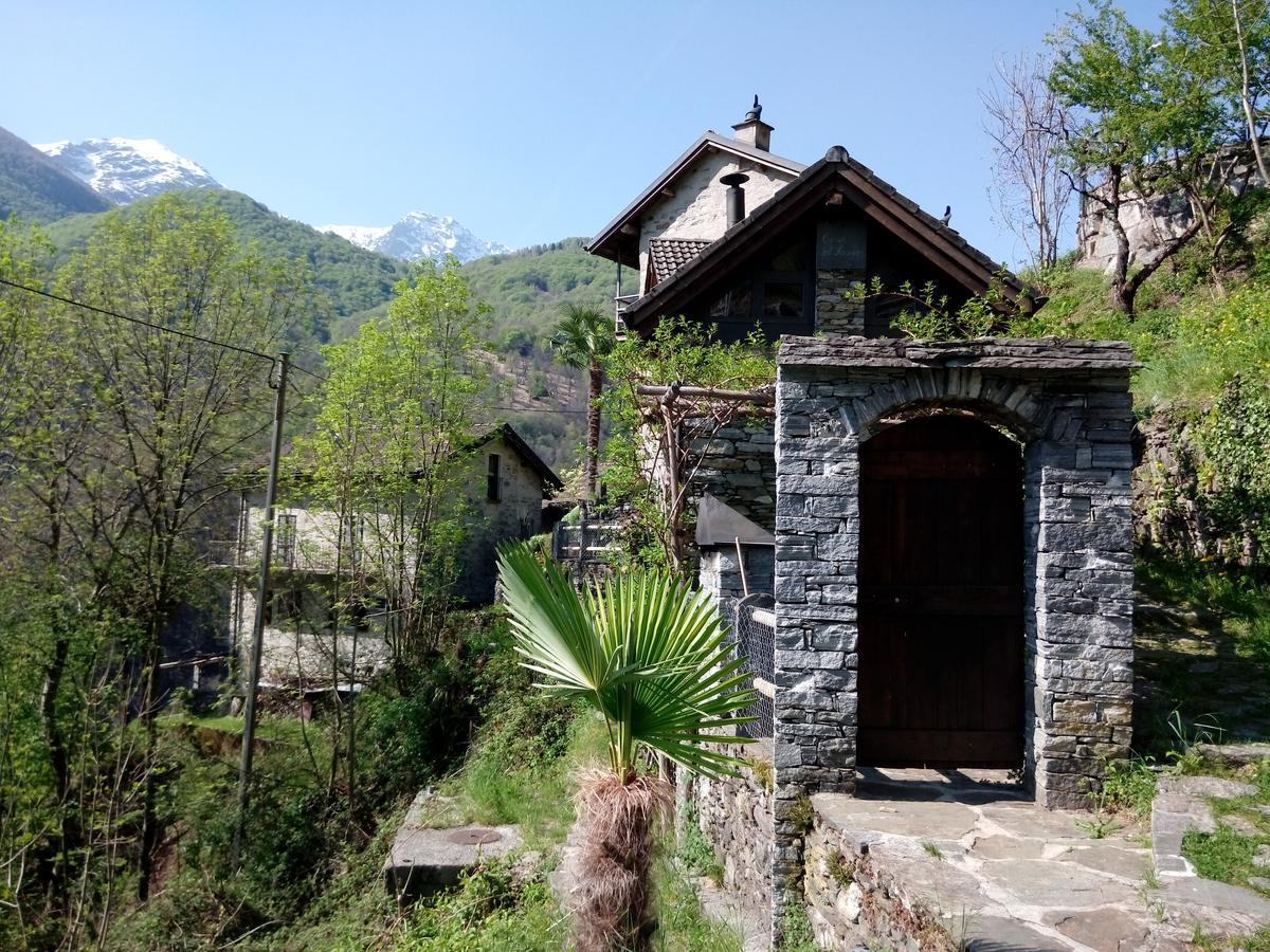 Rustico "Casa Di Sasso" Villa อินตรันญา ภายนอก รูปภาพ